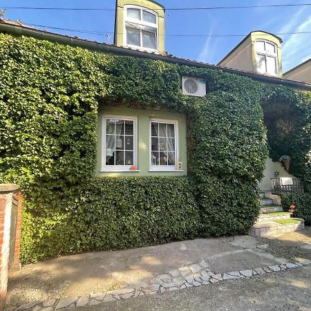 Simovic Apartment Čačak Екстериор снимка