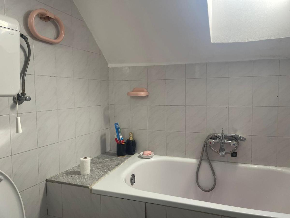 Simovic Apartment Čačak Екстериор снимка